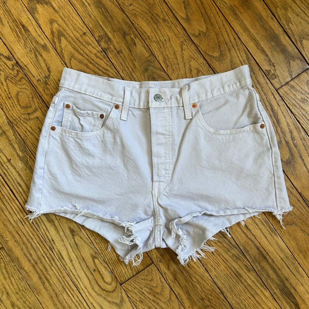 Levis‎ 501 Original High Rise Cut Off Denim Shorts Lilac Lavender W30